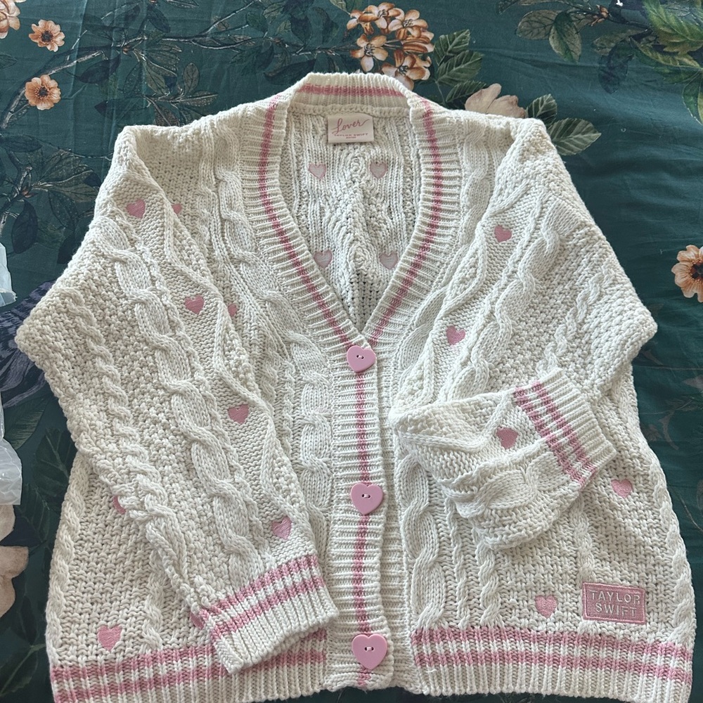 Taylor Swift Lover Cardigan. New xs/s cardigan. Too big for my daughter.